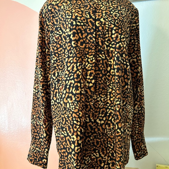 Animal print size L blouse - Picture 2 of 5